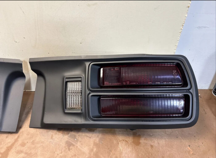 1974-78 Datsun 260Z 280Z Left Right Rear Tail Lights